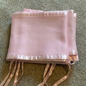 Pink mesh breathable bumper